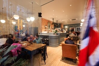 Host St Ives, St Ives to rent Interior Photo- Image 1 of 6