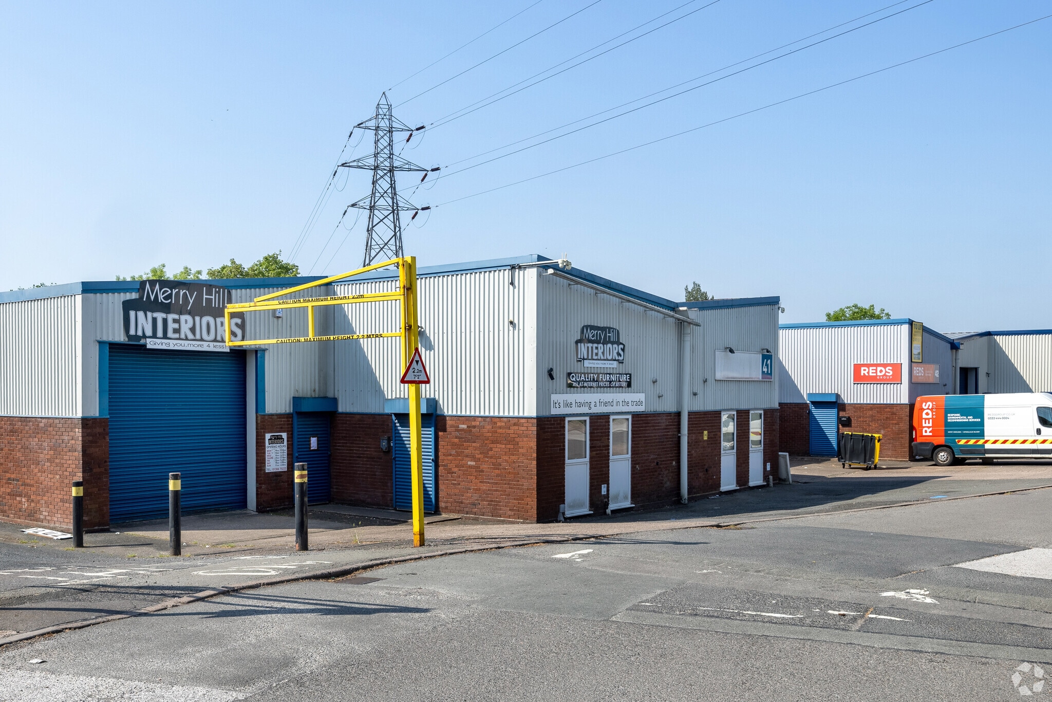 Pedmore Rd, Brierley Hill to rent Primary Photo- Image 1 of 13