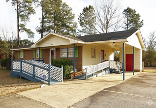 6869 Cliffdale Rd, Fayetteville, NC for sale Primary Photo- Image 1 of 1