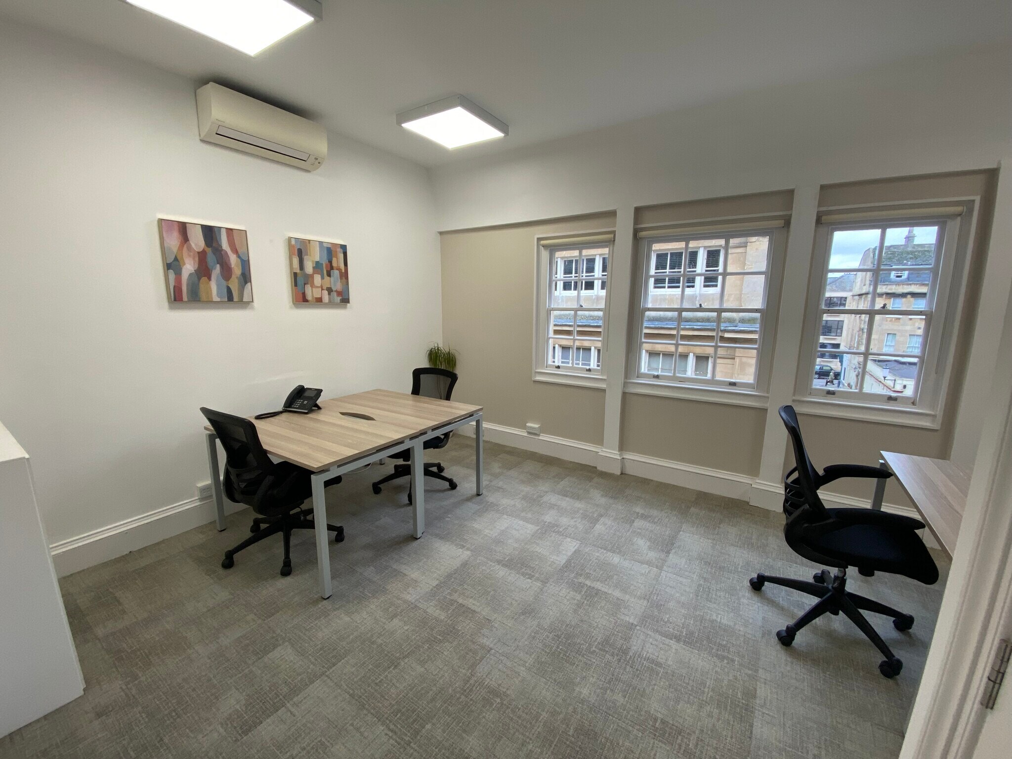 4 Queen St, Bath to rent Primary Photo- Image 1 of 9