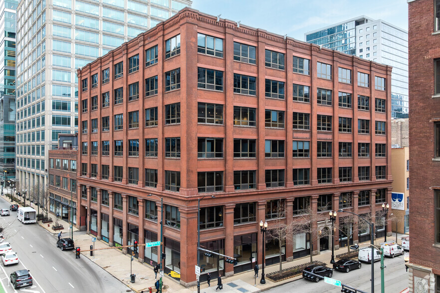 549 W Randolph St, Chicago, IL for rent - Primary Photo - Image 1 of 13