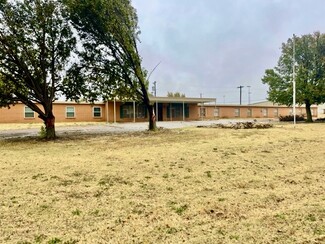 More details for 215 W 3rd St, Helena, OK - Speciality for Sale