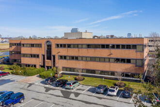 2 Corporate Pl, Middletown, RI for sale Primary Photo- Image 1 of 1