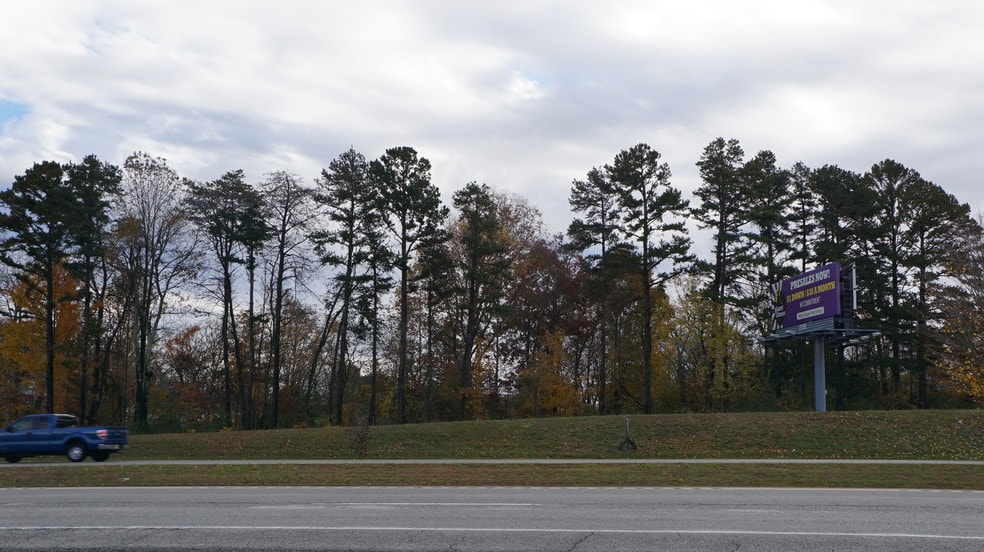 N Main St, Crossville 38555 UK