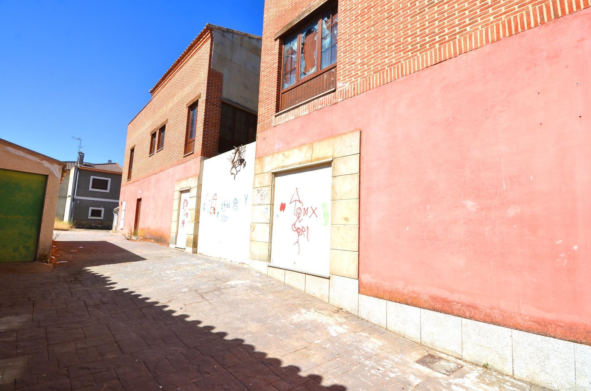 Retail in Parada de Arriba, Salamanca for sale Building Photo- Image 1 of 25