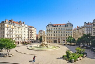 More details for 9 Place Des Jacobins, Lyon - Office to Rent