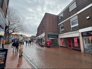 2-2A Brook Sq, Rugeley to rent Building Photo- Image 2 of 4