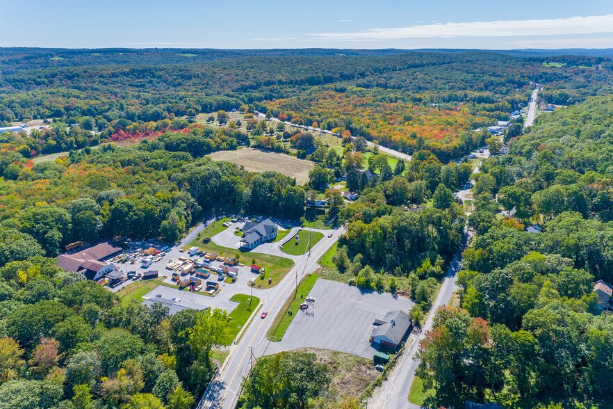 35 Norwich Rd, Plainfield, CT for sale - Building Photo - Image 3 of 46