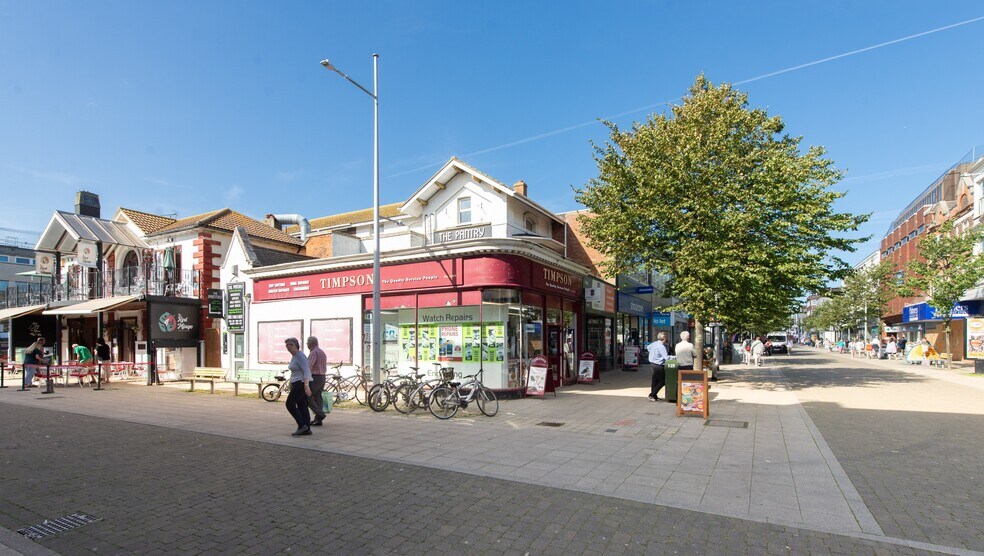 55-57 London Rd N, Lowestoft for rent - Primary Photo - Image 1 of 5