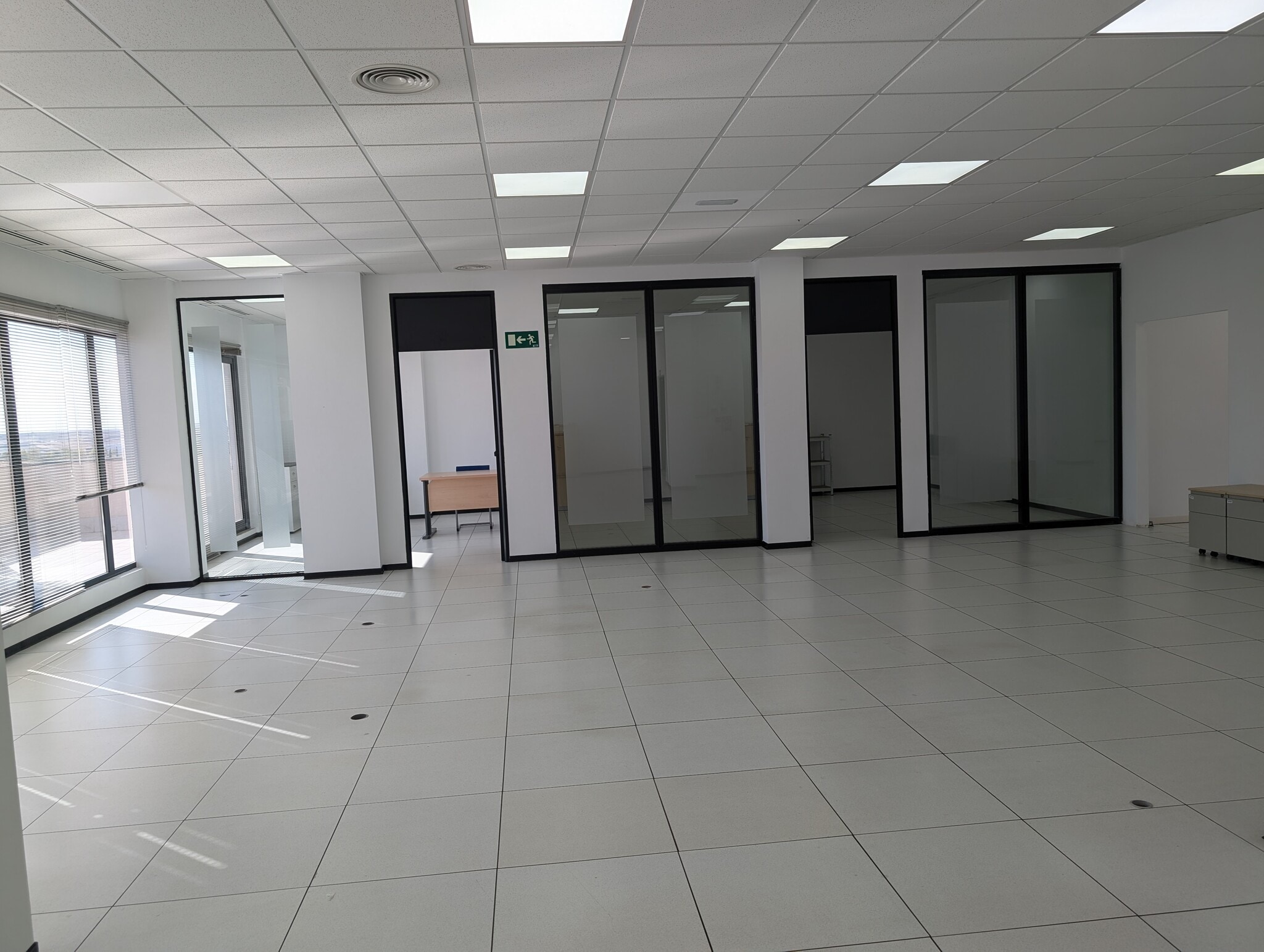 Office in Madrid, Madrid to rent Interior Photo- Image 1 of 14