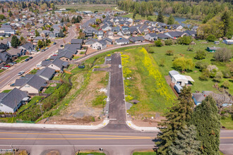 37731 River Trail Place, Lebanon, OR for sale Building Photo- Image 1 of 1