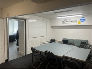 52 Elmbridge Para, Hull to rent Interior Photo- Image 2 of 2