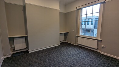 7-8 Euston Pl, Leamington Spa for rent Interior Photo- Image 1 of 14