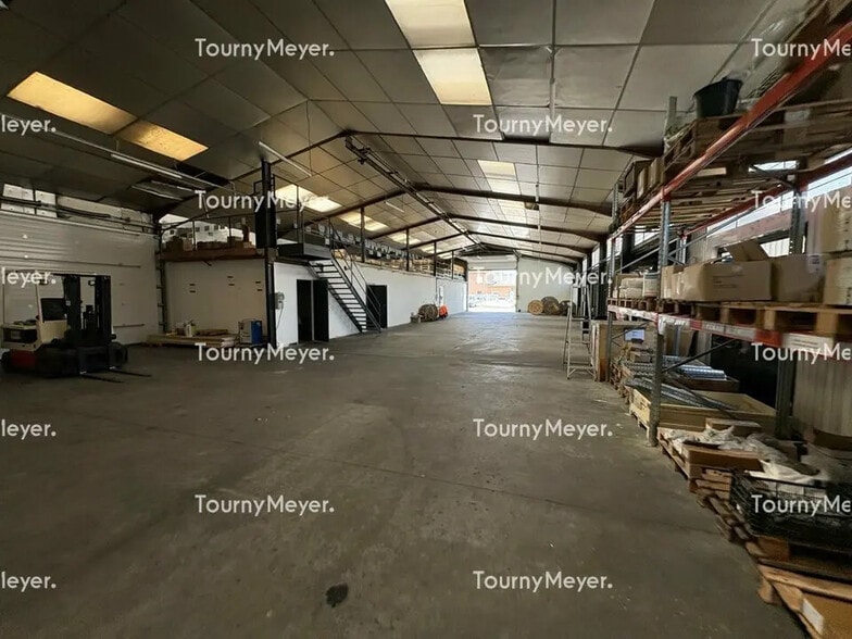Light Industrial in Cugnaux to rent - Building Photo - Image 3 of 8