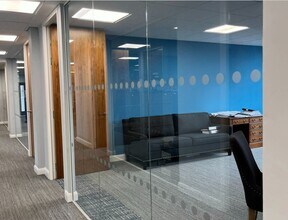 30 Victoria Ave, Harrogate to rent Interior Photo- Image 2 of 2