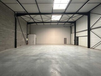 More details for 150B Rue Ampère, Genay - Light Industrial to Rent