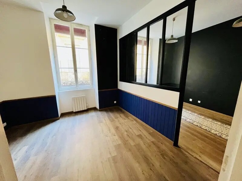 Location Commerce 50 m² - Photo 1