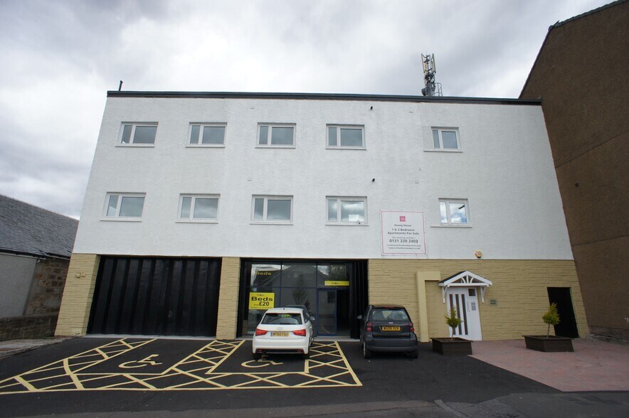 39 Young St, Wishaw, ML2 8HJ UK