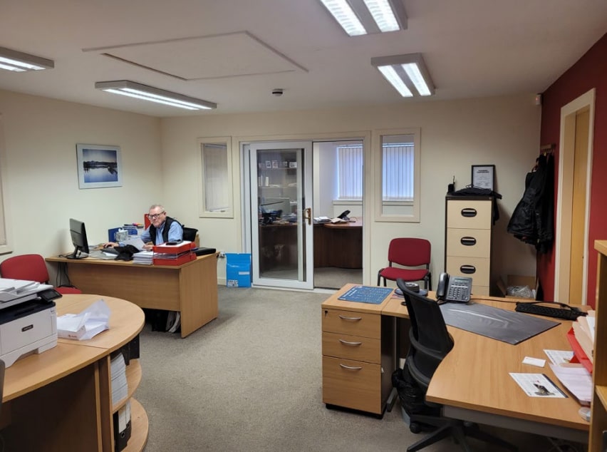 Etna Rd, Falkirk to rent Interior Photo- Image 1 of 4