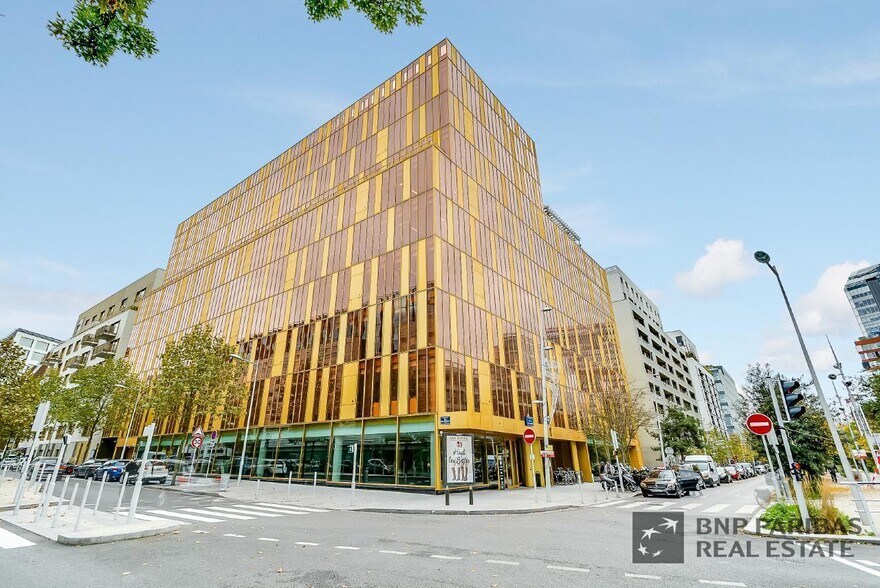1 Cours De L'Ile Seguin, Boulogne-Billancourt to rent - Building Photo - Image 1 of 18