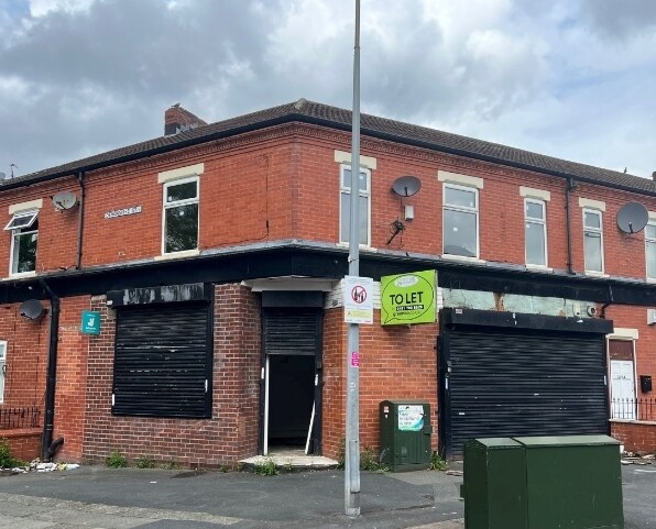 329 Great Cheetham St E, Salford for rent - Building Photo - Image 1 of 1