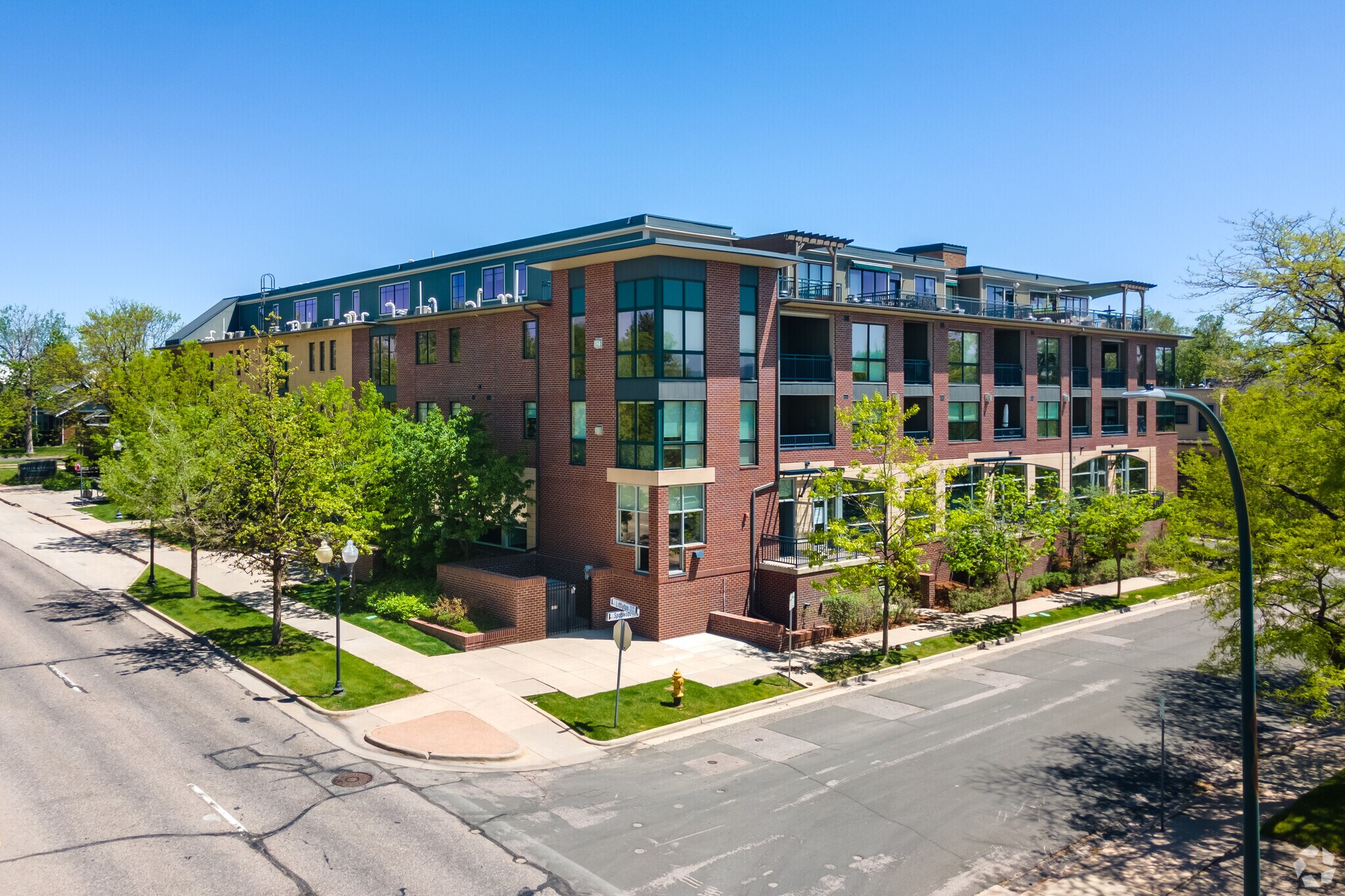 1950 W Littleton Blvd, Littleton, CO for sale Primary Photo- Image 1 of 1
