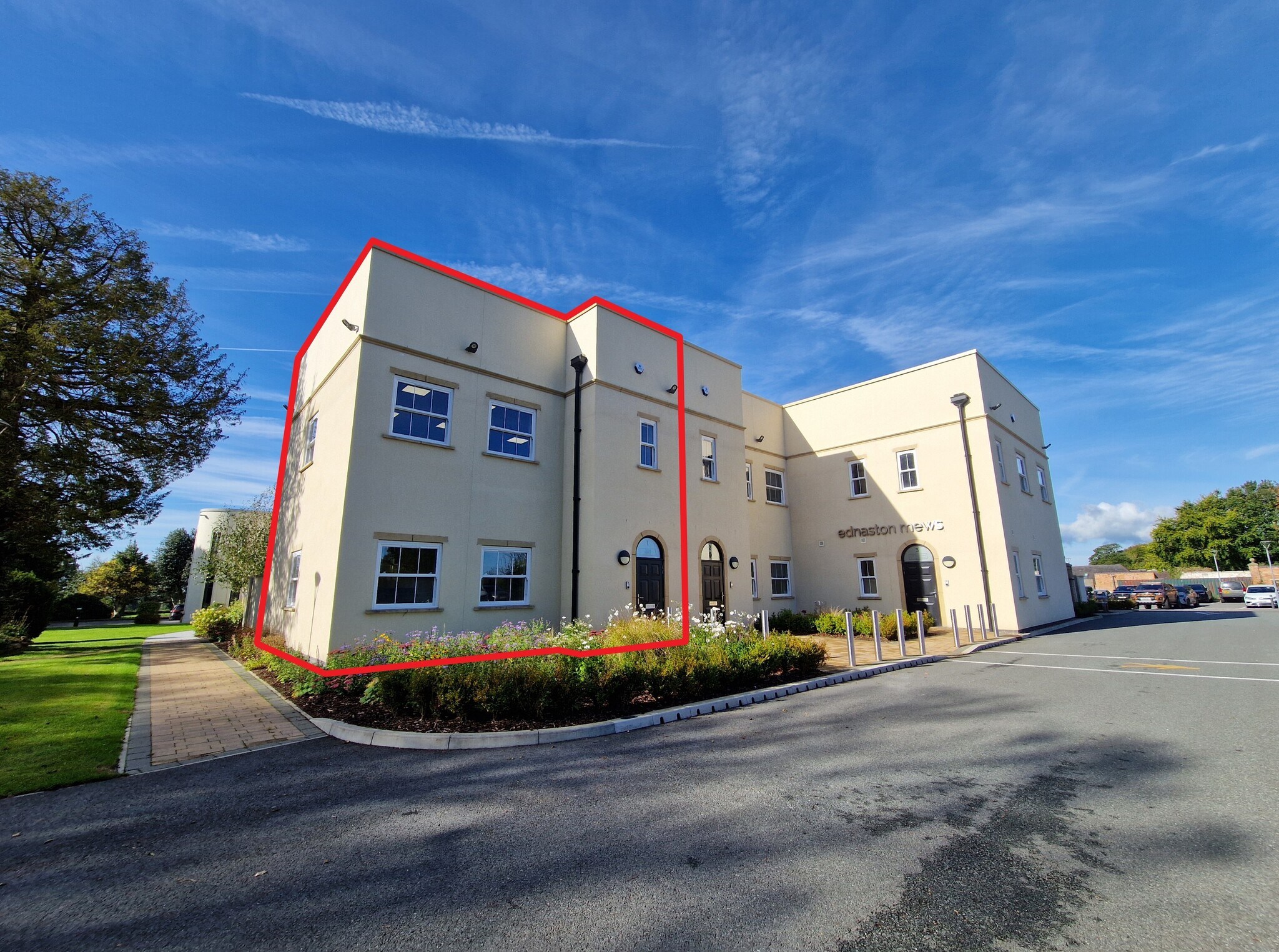 Painters Ln, Ashbourne to rent Building Photo- Image 1 of 38