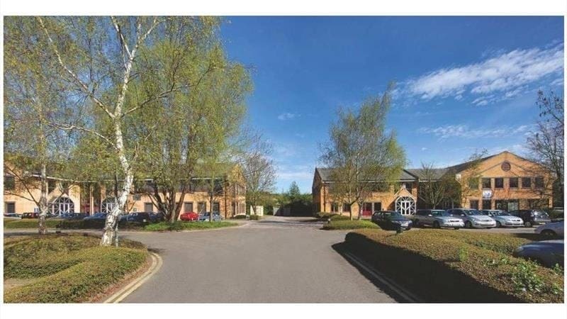 Waterside Dr, Slough to rent - Building Photo - Image 2 of 2