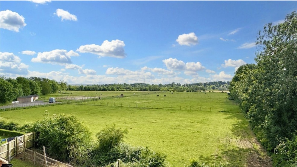 Pasture Ln, Sutton Bonington for sale - Primary Photo - Image 1 of 9