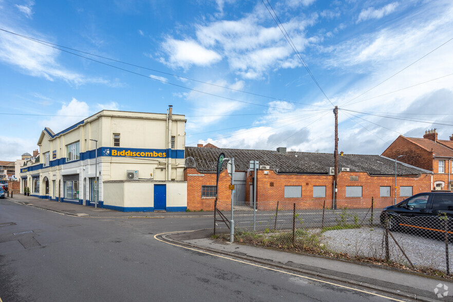 1 Old Taunton Rd, Bridgwater for sale - Primary Photo - Image 1 of 5