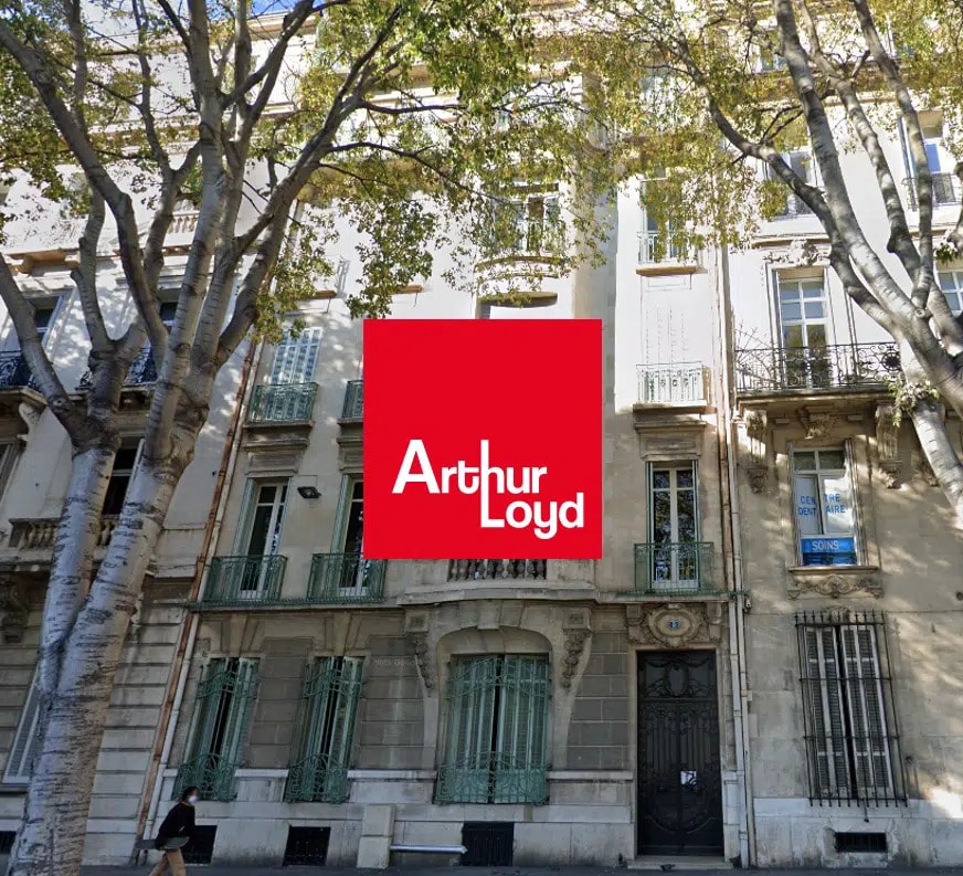 Office in Marseille to rent Building Photo- Image 1 of 9