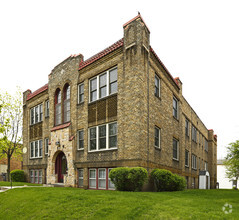 1642 Charles Ave, Saint Paul, MN for sale Primary Photo- Image 1 of 1