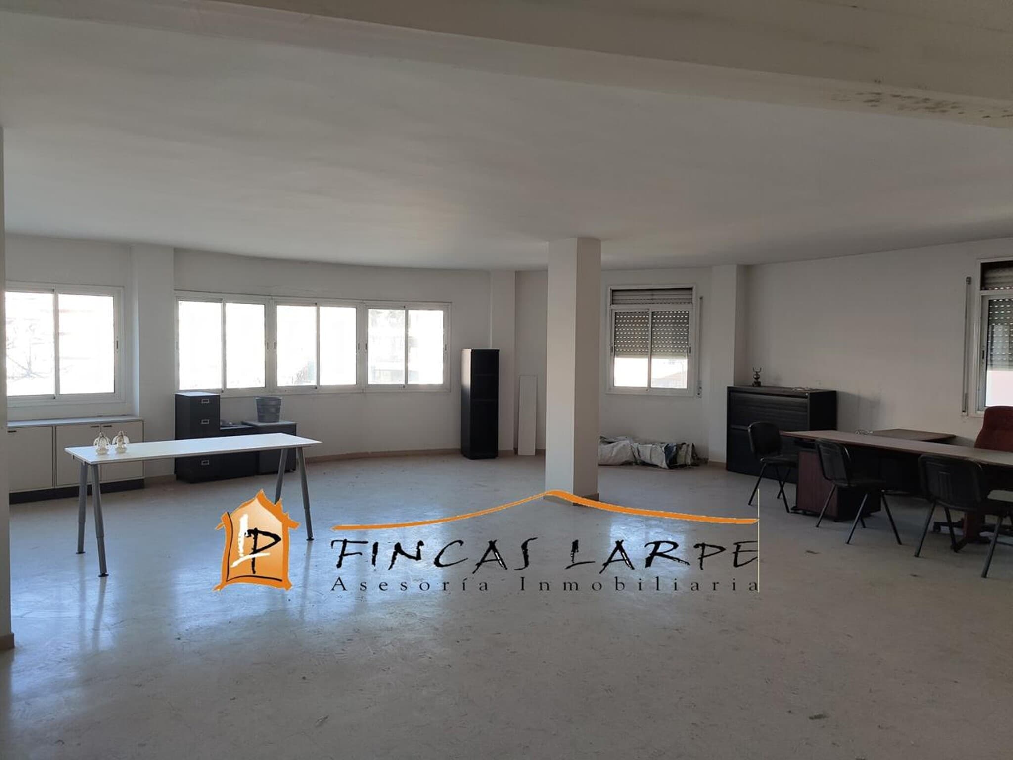 Office in Martorell, Barcelona to rent Interior Photo- Image 1 of 8