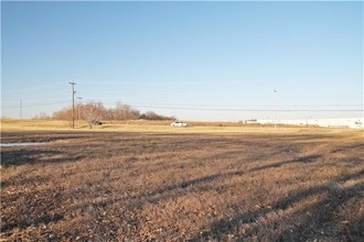 N Highway 41, Springfield, TN for sale Primary Photo- Image 1 of 1