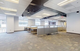 210 E Trade St, Charlotte, NC to rent Matterport 3D Scan- Image 1 of 7