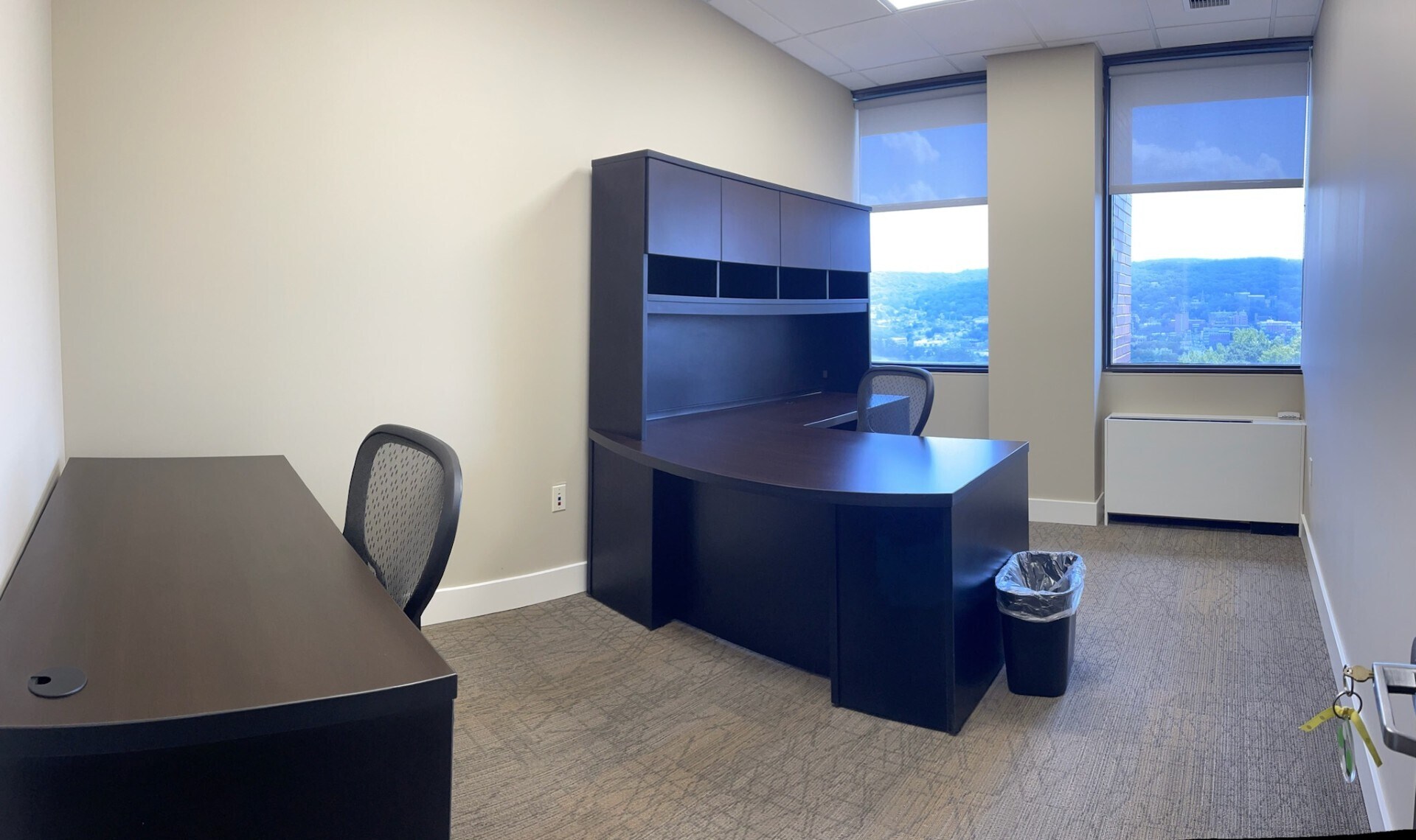 1 W Broad St, Bethlehem, PA to rent Interior Photo- Image 1 of 1