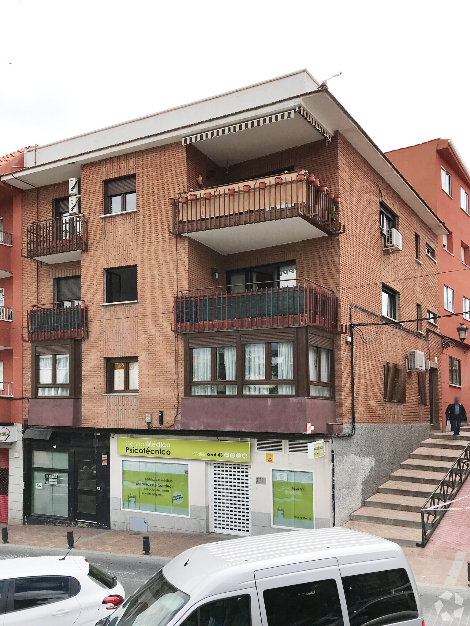 Retail in Colmenar Viejo, Madrid to rent Primary Photo- Image 1 of 3