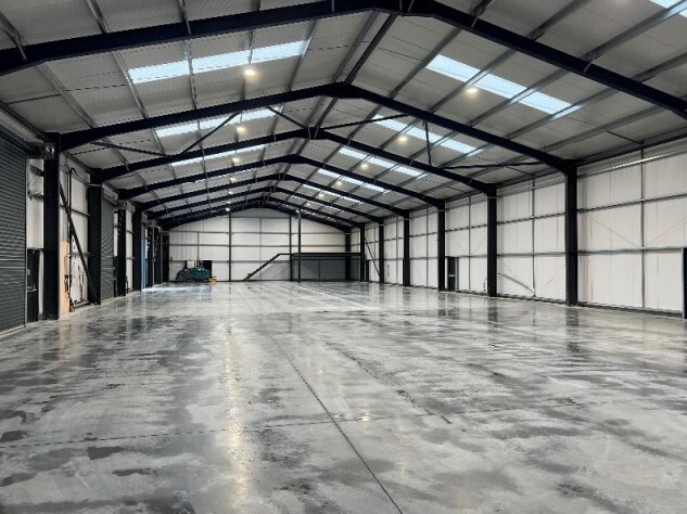 Airfield Industrial Estate, Winkleigh for rent - Interior Photo - Image 2 of 4