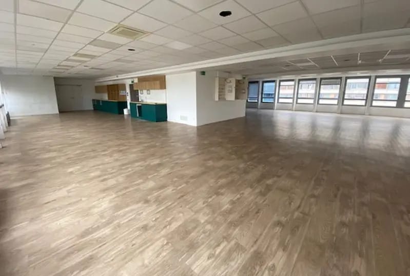 Office in Boulogne-Billancourt to rent - Interior Photo - Image 3 of 8
