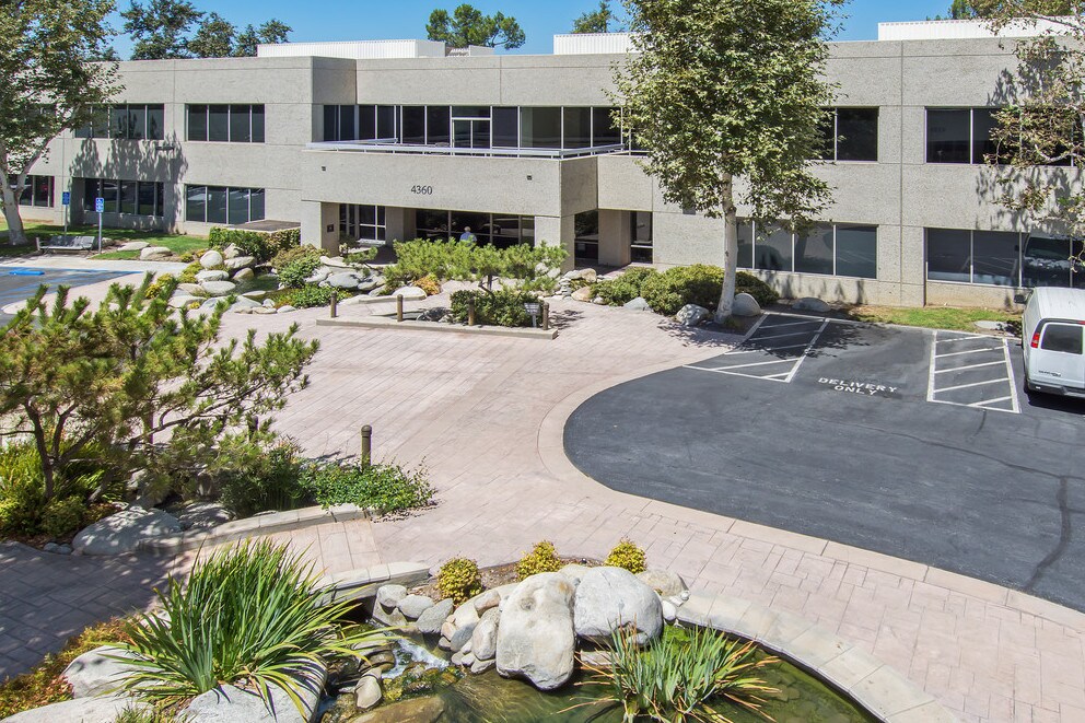 4360 Park Terrace Dr, Westlake Village 91361