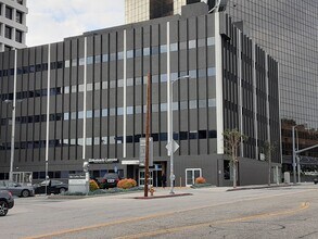 11600 Wilshire Blvd, Los Angeles, CA for rent Building Photo- Image 1 of 8