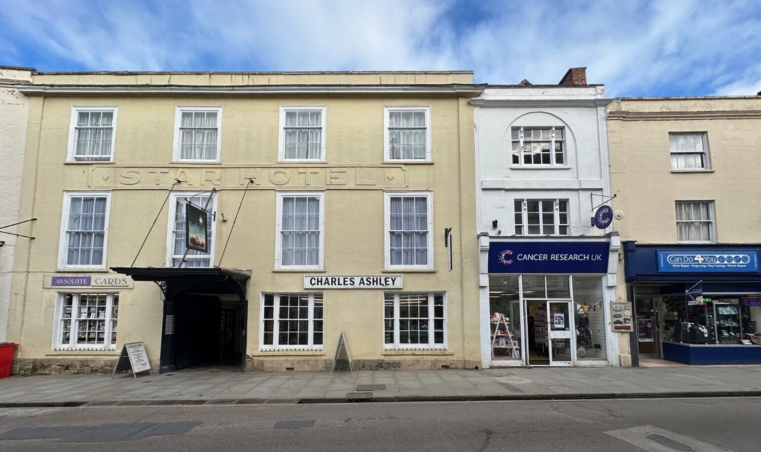 14 High St, Wells to rent Building Photo- Image 1 of 6