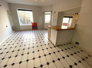 15-17 Lowergate, Clitheroe to rent Interior Photo- Image 1 of 2