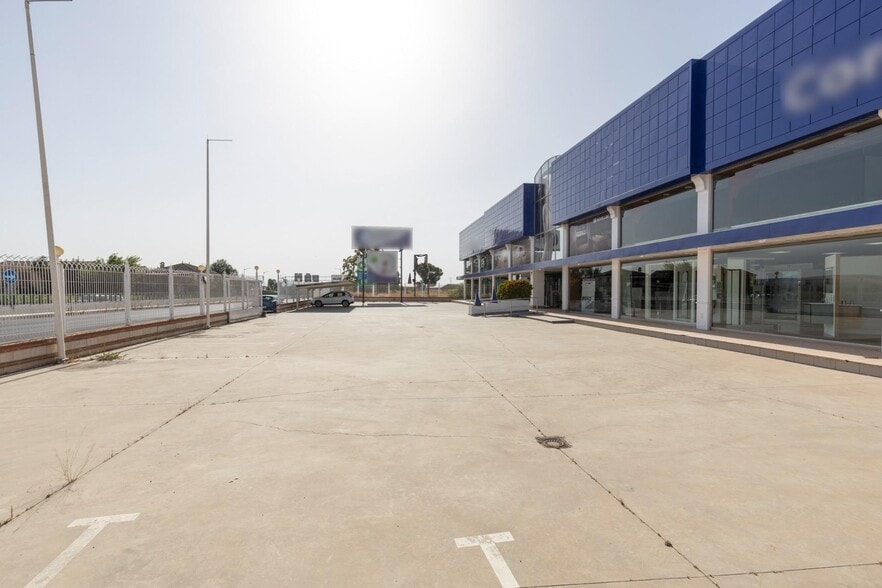 Retail in Santa Fe, Granada for sale - Building Photo - Image 3 of 33
