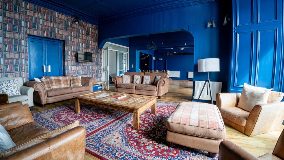 54 Victoria Parade, Dunoon for sale - Building Photo - Image 3 of 14