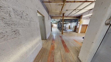 300 Observer Hwy, Hoboken, NJ for rent Interior Photo- Image 2 of 16