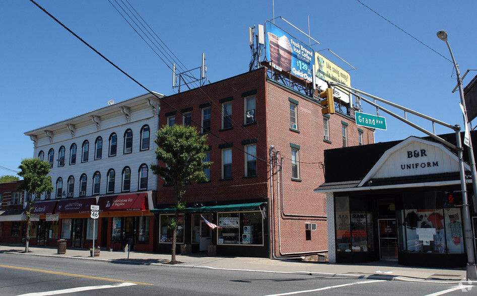 141-143 Main St, Hackettstown, NJ for sale - Primary Photo - Image 1 of 1