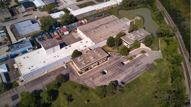 28800 N. Energy Drive, Green Oaks, IL for rent Building Photo- Image 1 of 8