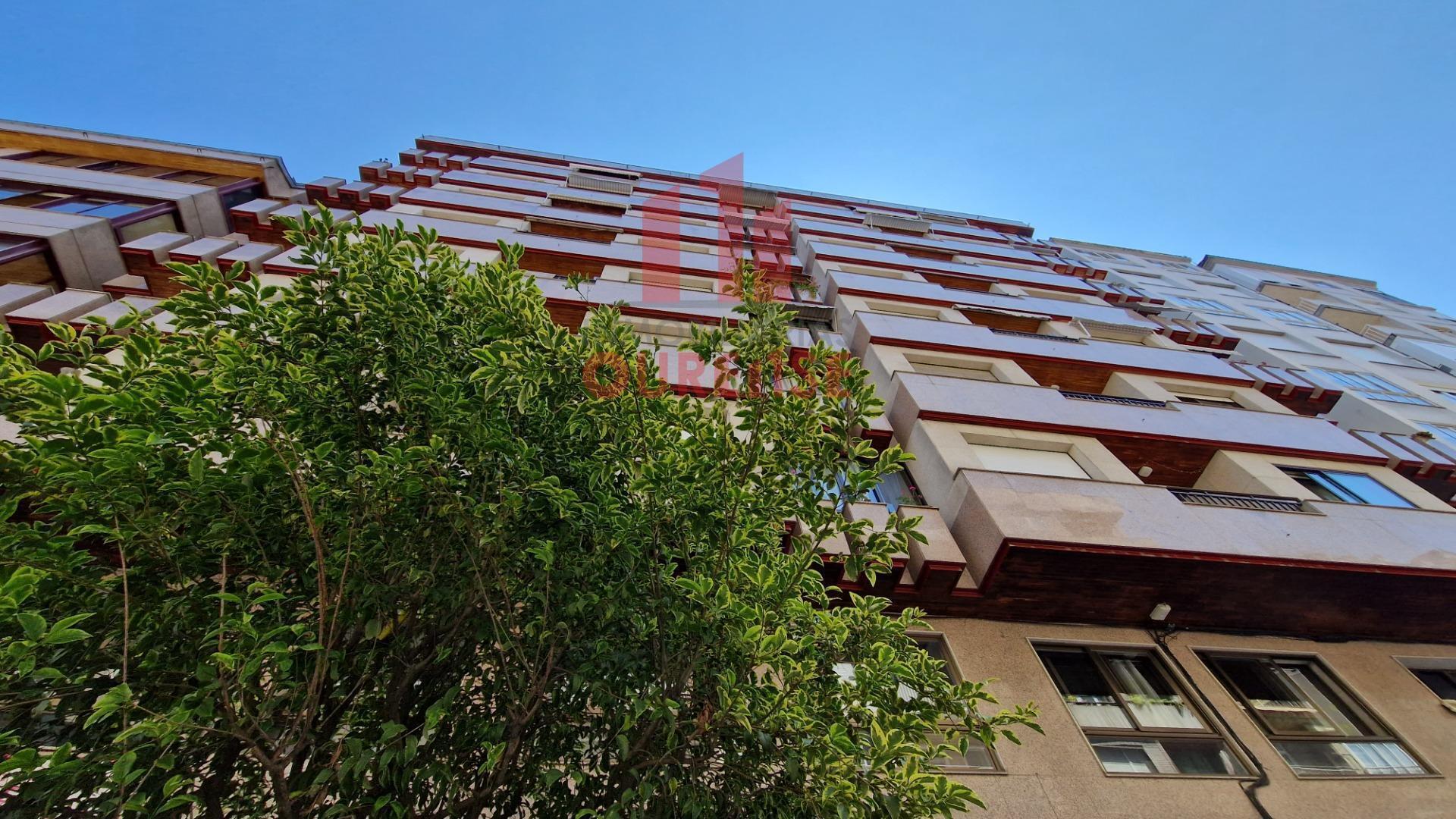 Office in Ourense, Orense to rent Building Photo- Image 1 of 15