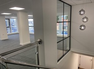 Maritime Walk, Southampton to rent Interior Photo- Image 2 of 5